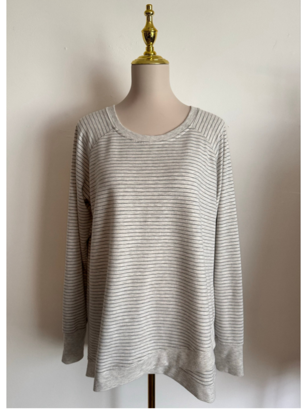 Women's Danskin Striped Sweatshirt Grey XXL